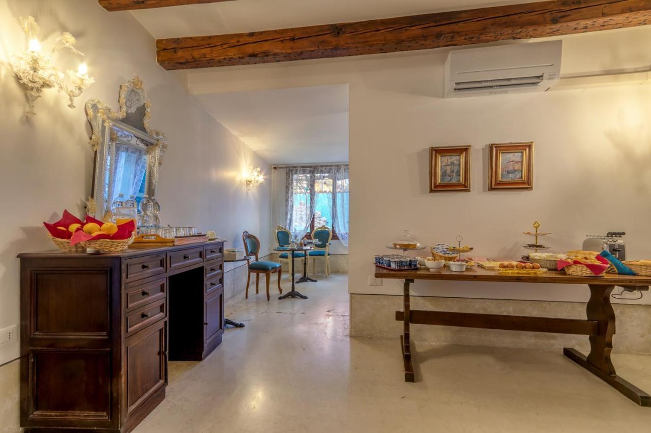 Hotel Casa Boccassini เวนิส ภายนอก รูปภาพ