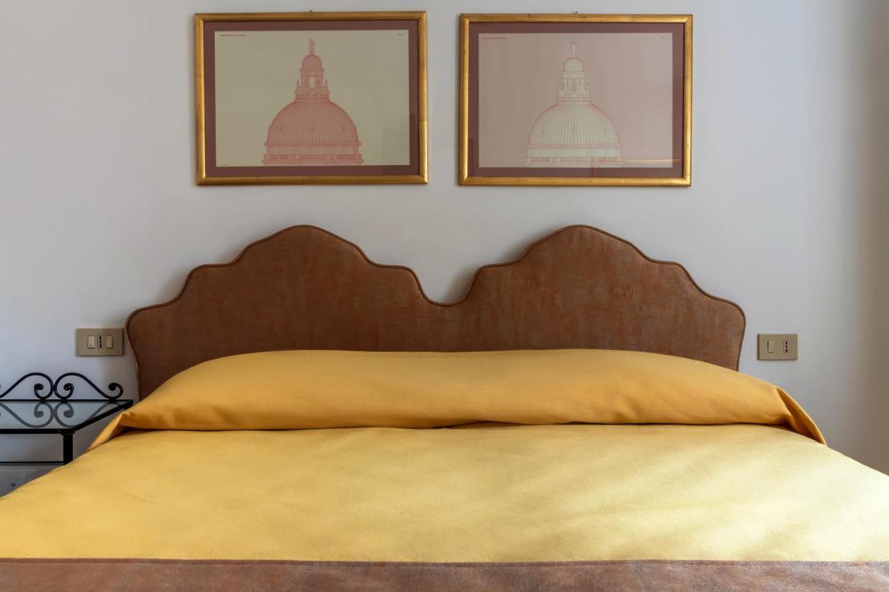 Hotel Casa Boccassini เวนิส ภายนอก รูปภาพ