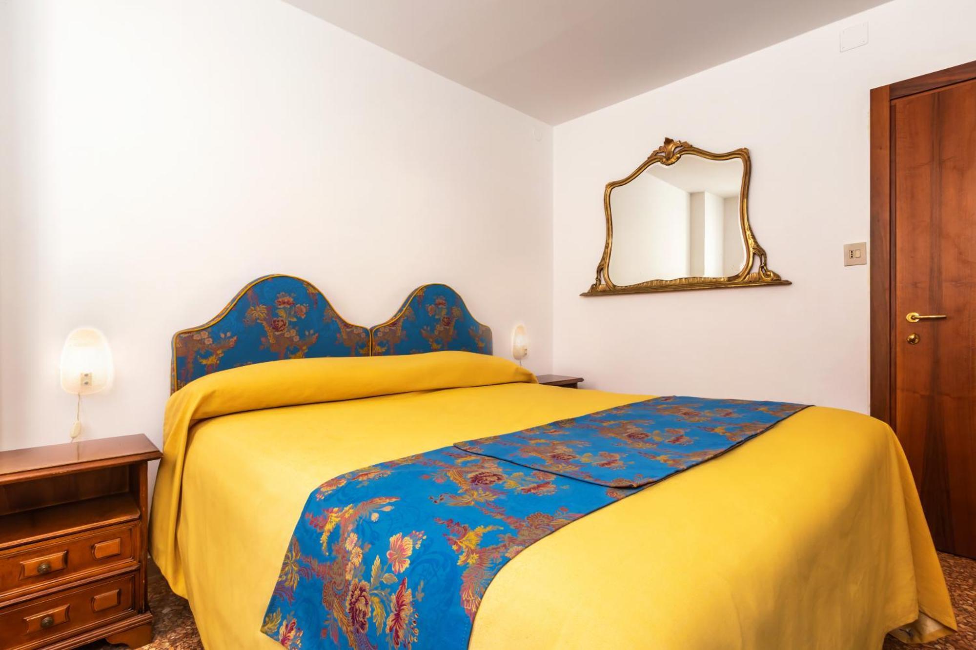 Hotel Casa Boccassini เวนิส ภายนอก รูปภาพ